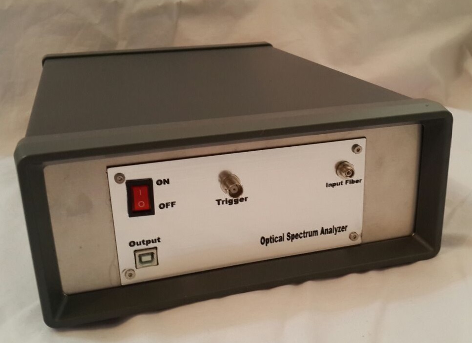طیف‌سنج اسپکترومتر تبدیل فوریه مادون قرمز- اسپکتروفوتومتر FTIR همراه با نرم افزار و پردازش طیفی - اسپکتروفتومترIR تک پرتو با حساسیت بالا
