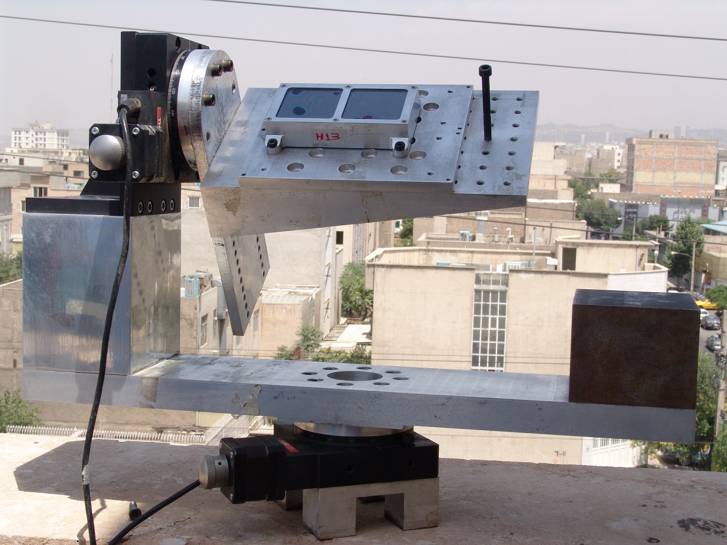 میز دو درجه آزادی