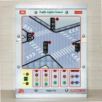 سیمولاتور آموزشی چراغ راهنمایی