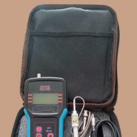 pH متر پرتابل دستی ATC اتوکالیبره با سنسور دما و کیف حمل