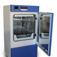 شیکر انکوباتور یخچالدار 600 لیتری یک طبقه مدل A